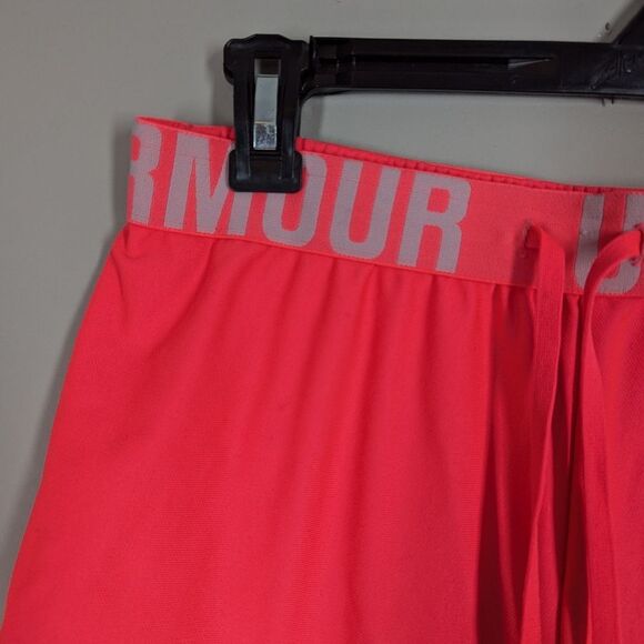 Under Armour Pink Logo Waistband Running Shorts – Size M - Picture 4 of 6